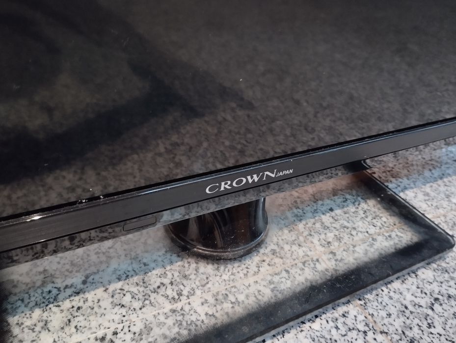 TV Crown Japan 28'
