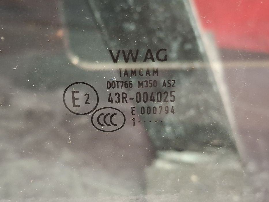 Vidro porta frente esquerda VOLKSWAGEN Crafter (SY_)