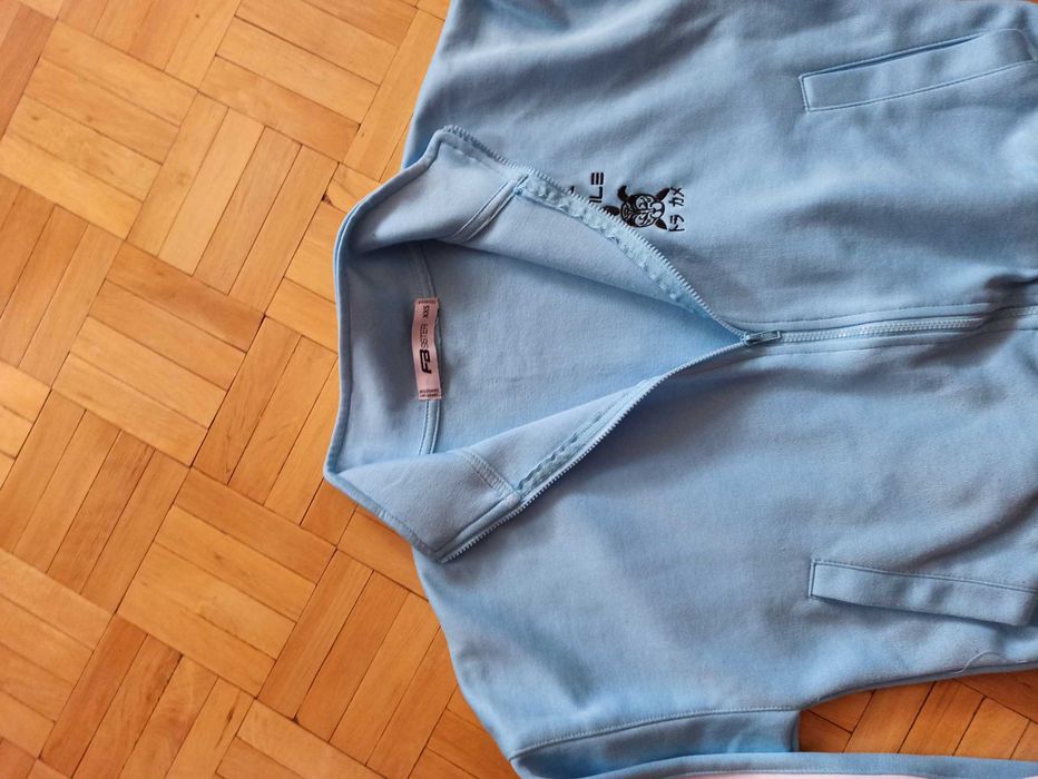 Rozpinana bluza mlodziezowa, krótka