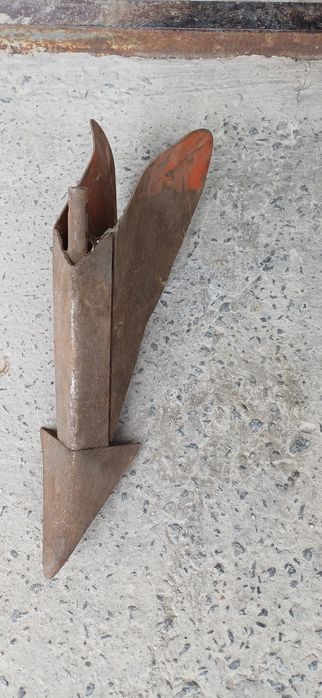 Плужок    ручний