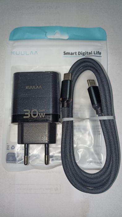 Одним лотом 2 од. Блок KUULAA та кабель .