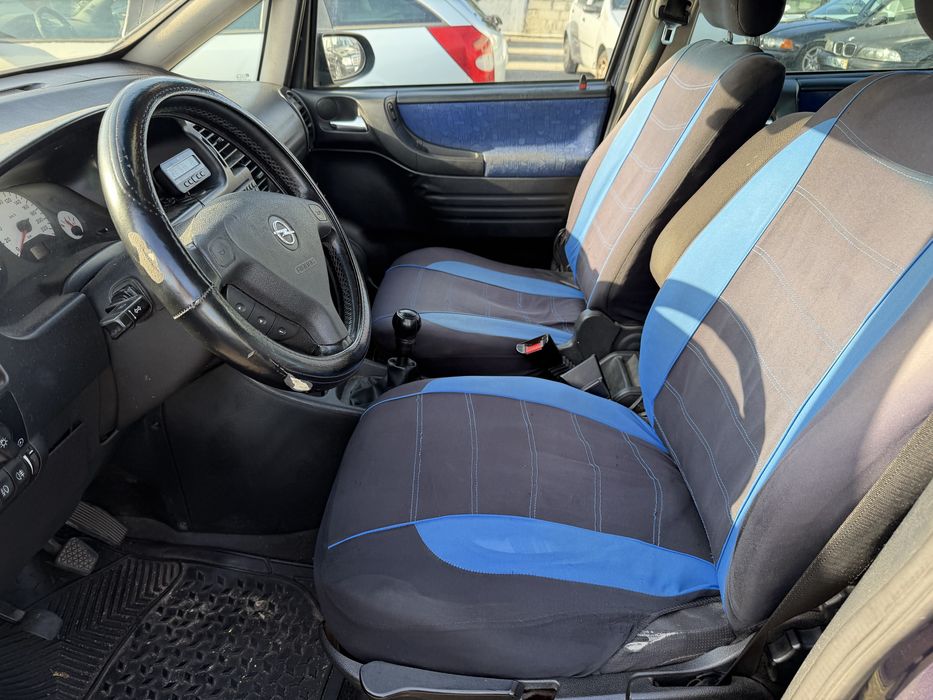 Opel zafira 2.0 dti 7L — photo 3
