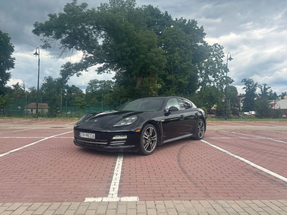 Porsche Panamera Panamera 4 Platinium Edition, napęd na 4 koła, nowy rozrząd