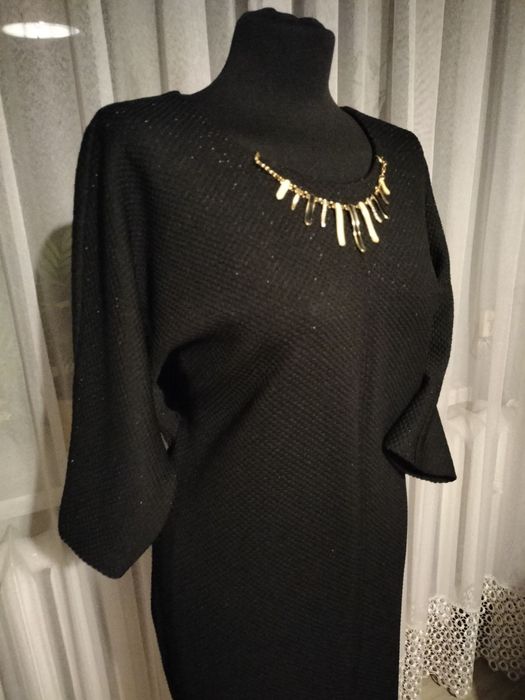 Nowa elegancka sukienka czarna XL