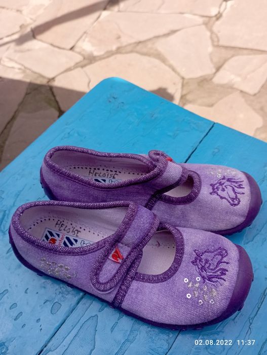Туфлі на дівчинку