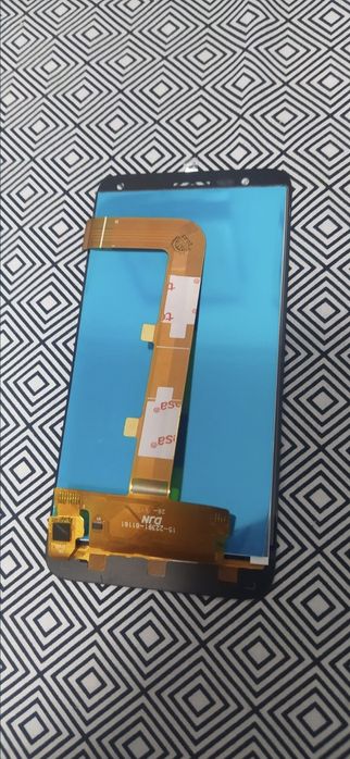 Alcatel Pop 4 Screen64738336984578121