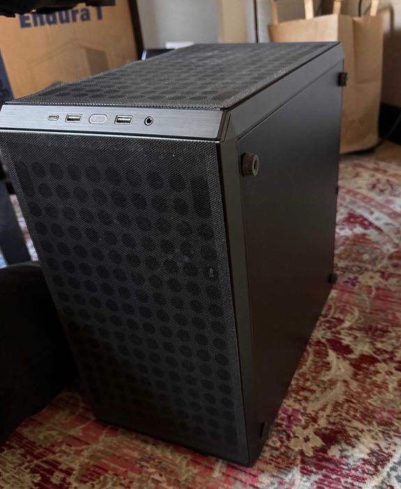 Komputer - Ryzen 7 7800X3D/BEZ RAM/1 TB SSD