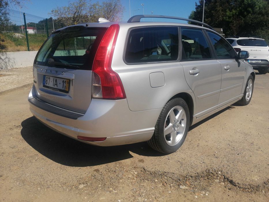 Vendo Volvo v50 1.6d