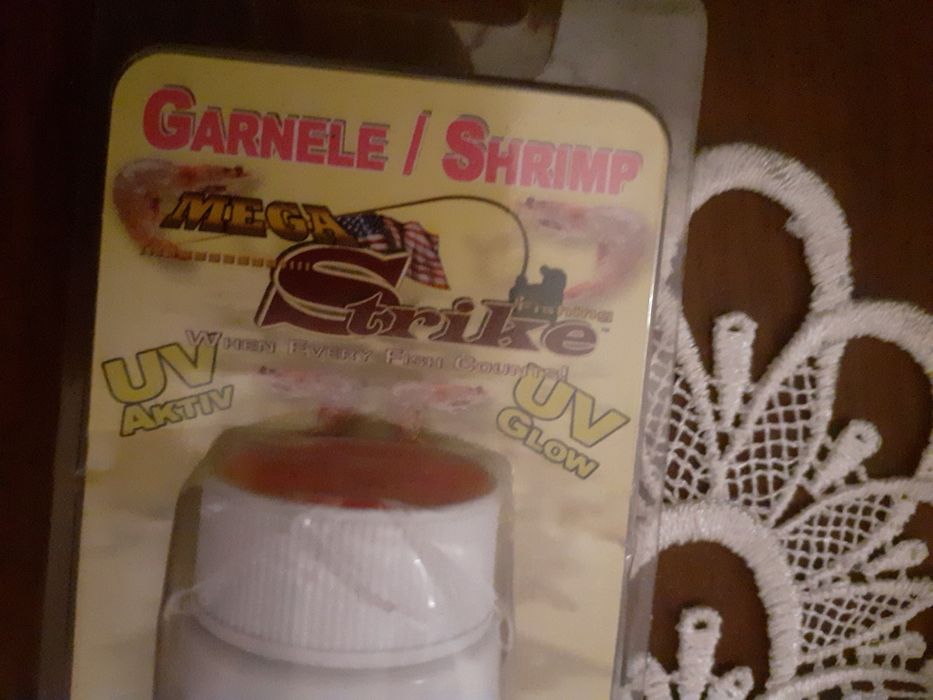 Aromat wedkarski, pasta