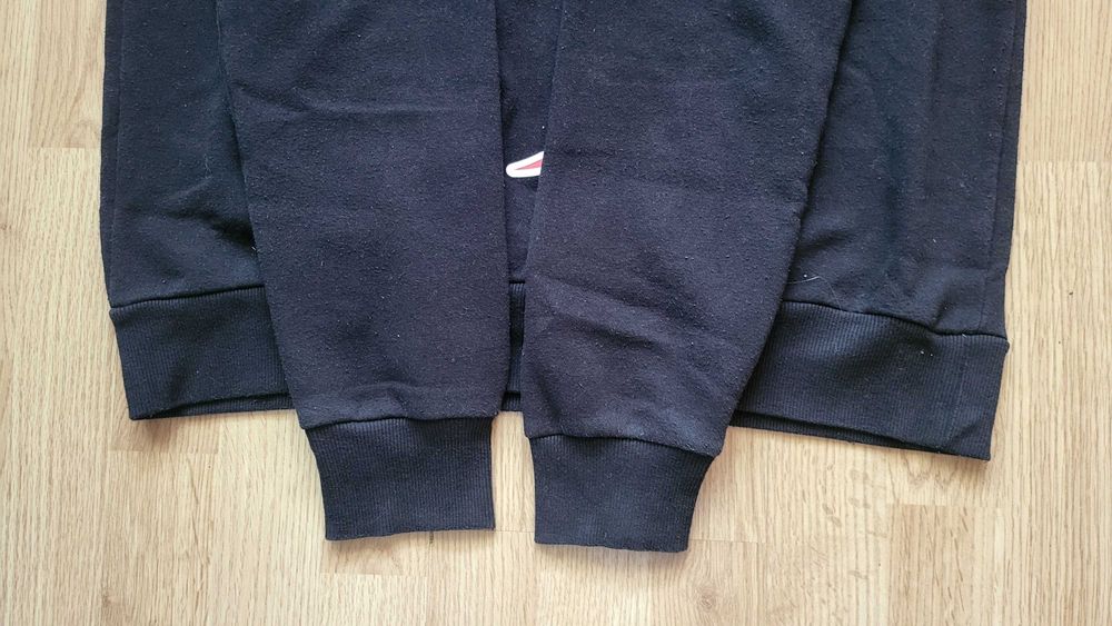 Bluza NFL kilka logo