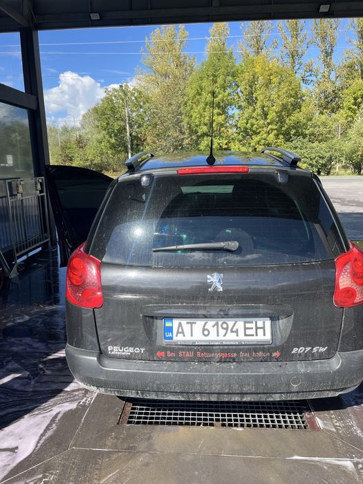 Аатомобіль пижо