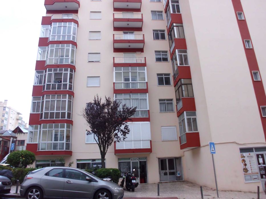 Apartamento T1 Reboleira