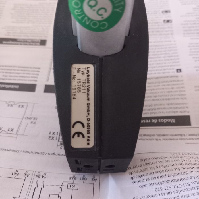 Дачик вакууму LEYBOLD TR-211 THERMOVAC piranii