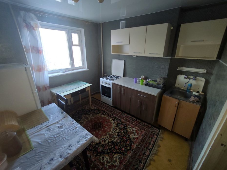 Хозяин!Без комиссии !Власник! Сдам 3-х ком. на Небесной Сотни