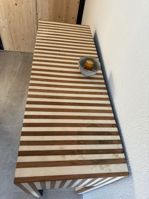 Consola marroquina com embutidos