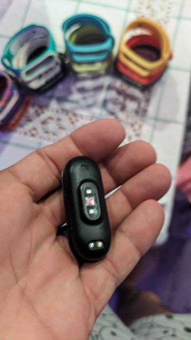 Xiaomi Mi Band 4
