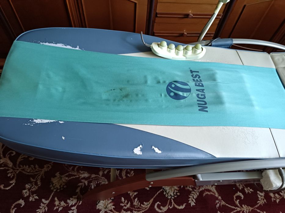 Продам масажне ліжко Nuga Best