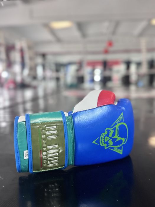 LUVAS EM PELE NOVAS HELL FIGHT