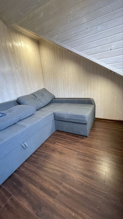 Продається будинок в мальовничій місцевості.Басейн.Сауна.Річка.