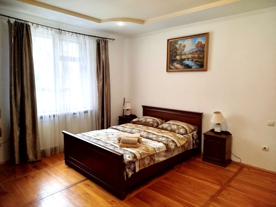 Двоповерхова 2-х кімнатна ізольована квартира