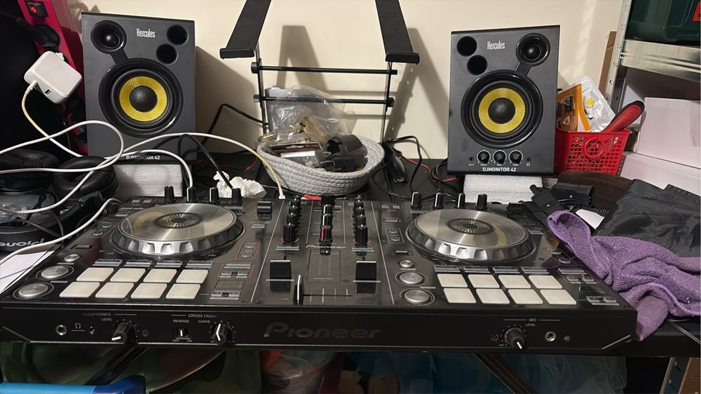 Controladora Pioneer DDJ SR