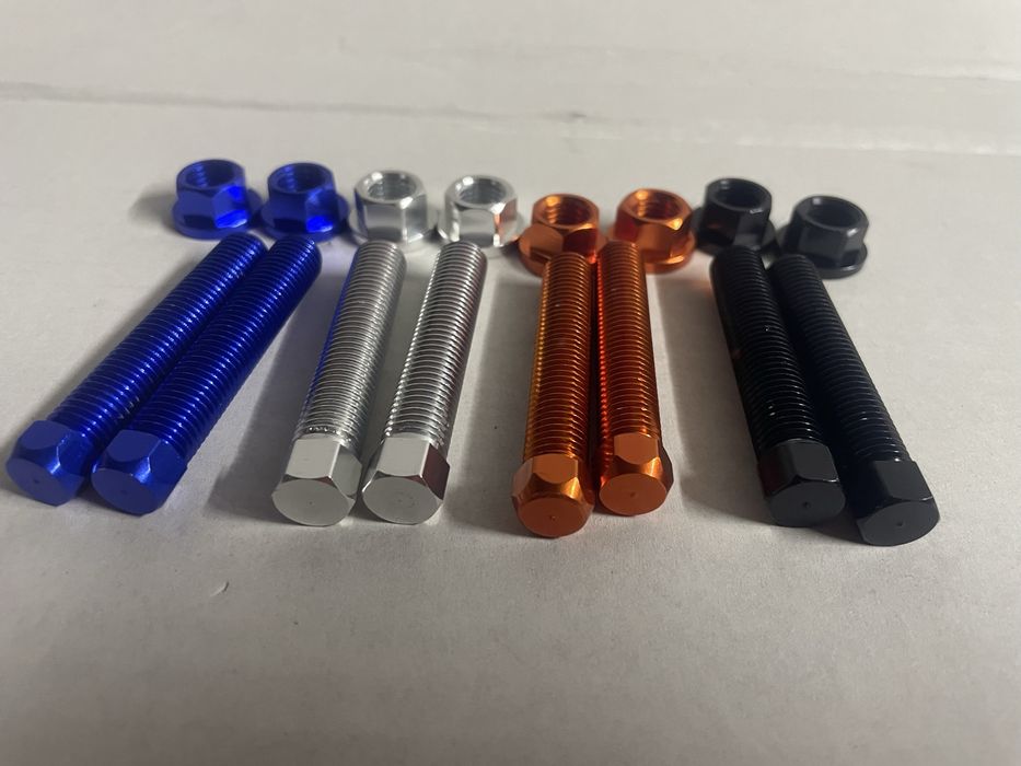 Śruby naciagu łańcucha m10 naciąg ośki Ktm Husqvarna Husaberg Exc Sxf