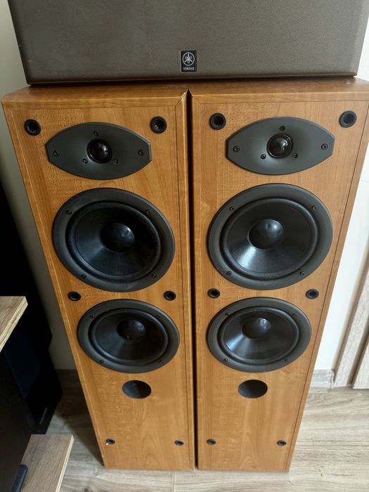 Zestaw kolumn yamaha ns