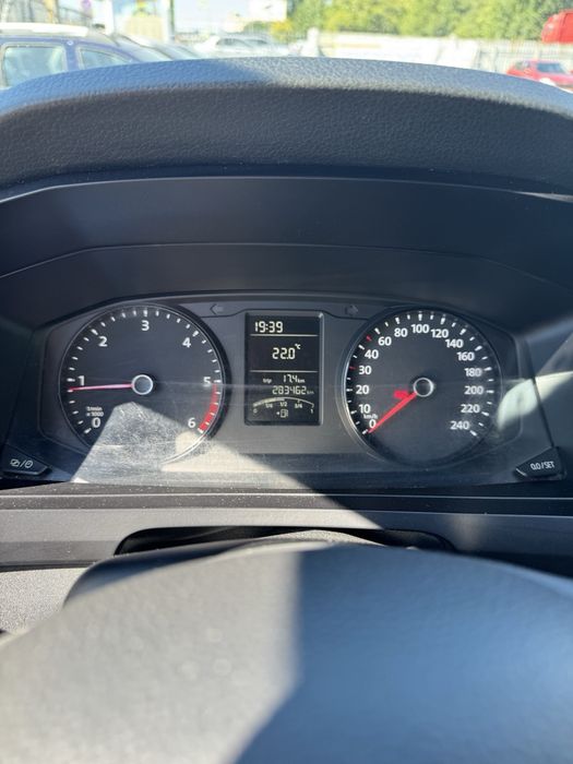 Volkswagen Transporter 2017 VIN WV1ZZZ7HZHH092189 фото оголошення 9 з 9