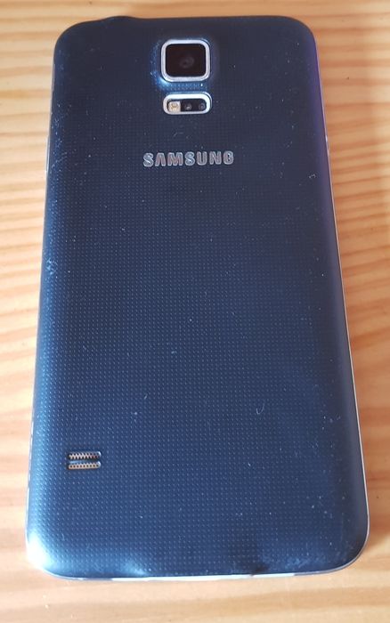 Samsung S5 Neo tylko na części, uszkodzony