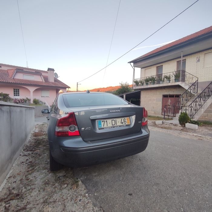 Volvo S40 1.6D — 04/2007