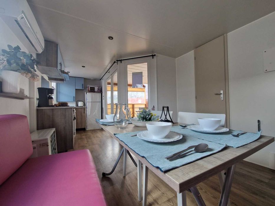 IRM T2 com ar condicionado e alpendre NOVA TODA EQUIPADA TOP DOS TOP