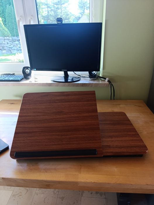 Stolik łóżkowy podstawka pod laptop