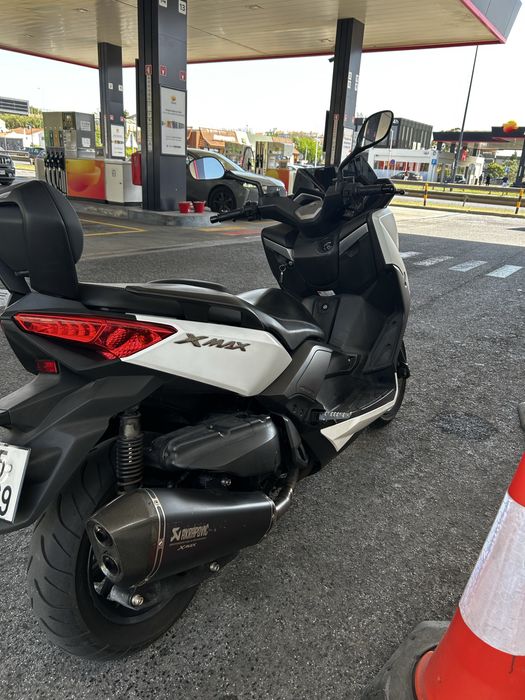 Yamaha Xmax 400