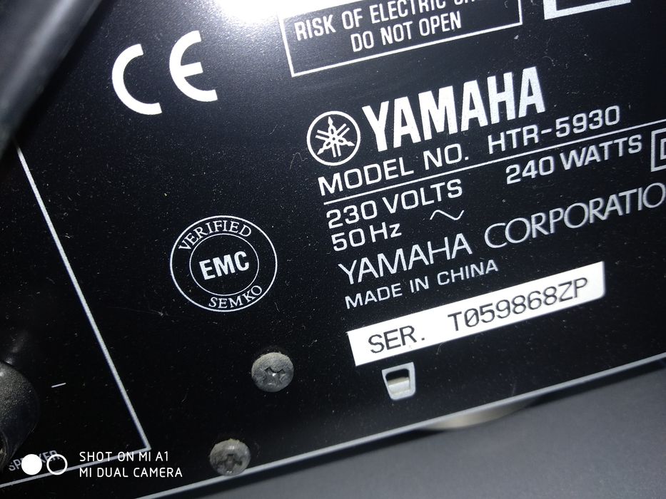 Kino domowe YAMAHA wraz z głośnikami