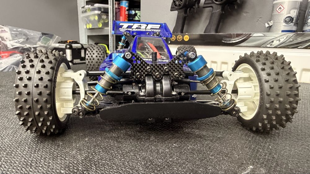 Model RC Tamiya TT02B
