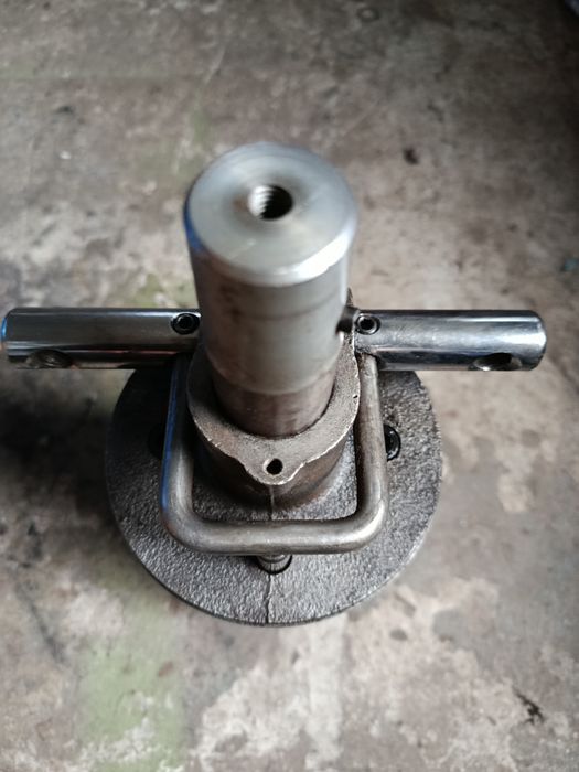 Прес гідравлічний домкрат