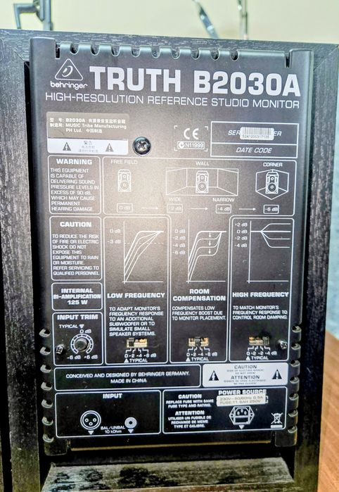 Behringer Truth B2030A Aktywny monitor studyjny - 2 szt.
