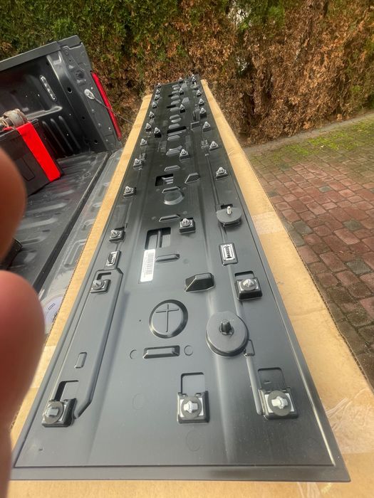Ford Raptor f150 plastik na klape orhinal
