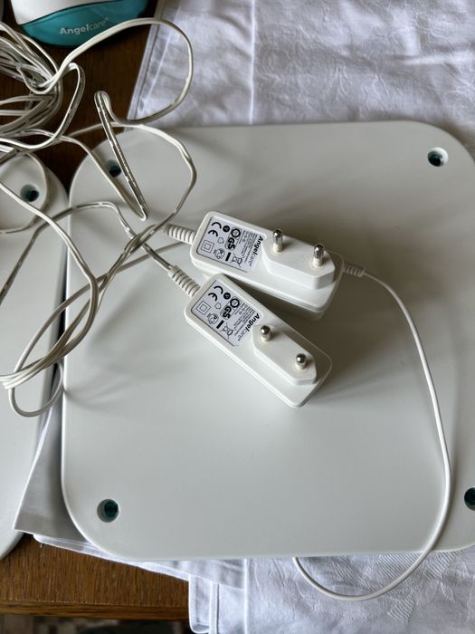 Monitor ruchów oddechowych dziecka Angelcare AC401 2 płytki