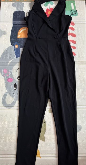 Жіночий комбінзон