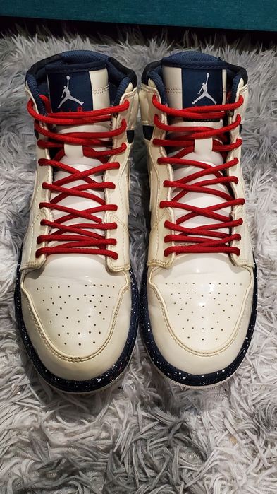 Продам Кросівки NIKE Jordan