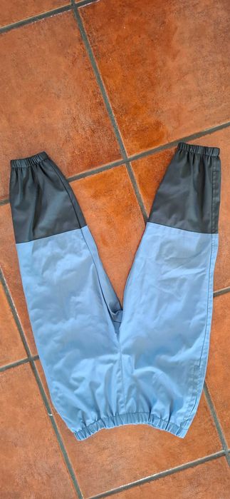 Calças impermeáveis criança 4–5 anos (110 cm) – ótimo estado