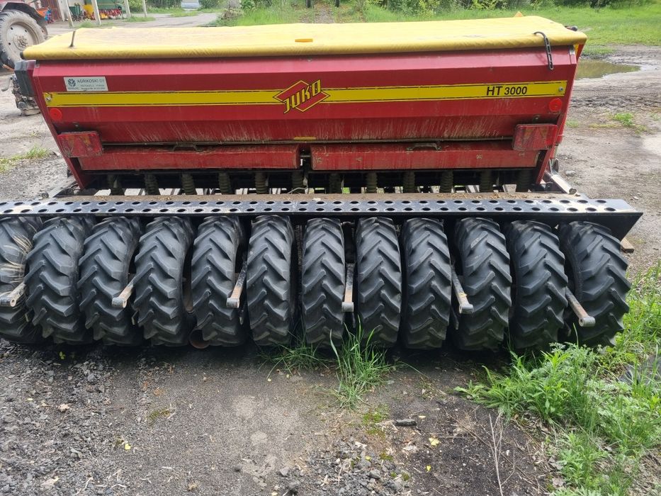 Сівалка Yuko HT3000