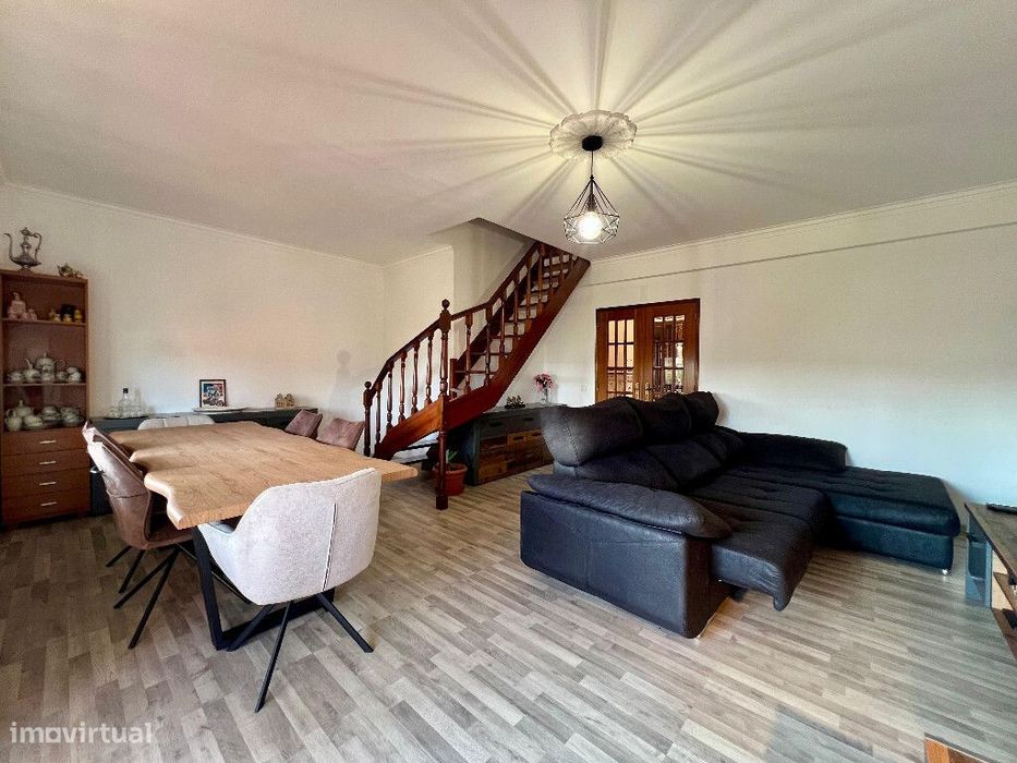 Moradia Isolada M5 com garagem em zona da Ega, Condeixa