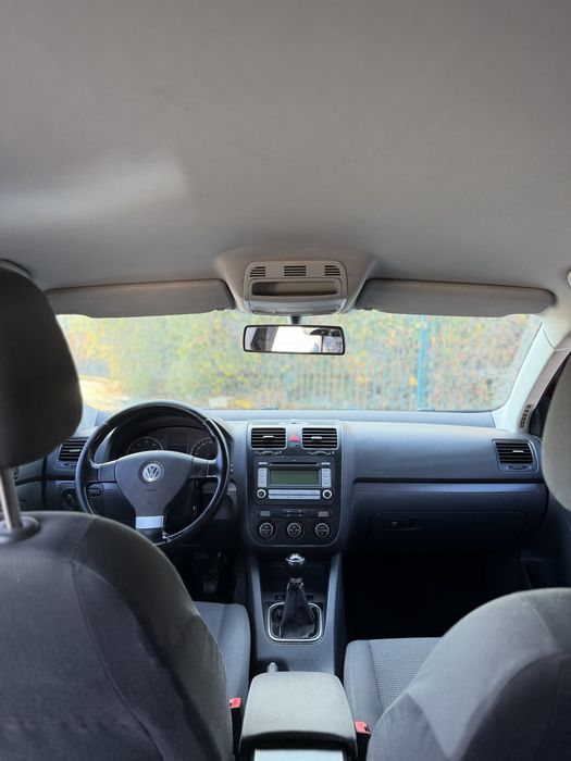 Golf5 1.6г/б 2007
