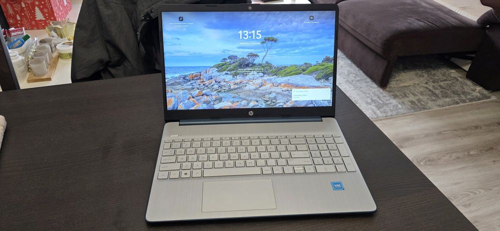 Laptop HP 15S Celeron N4500 8GB RAM 256GB SSD