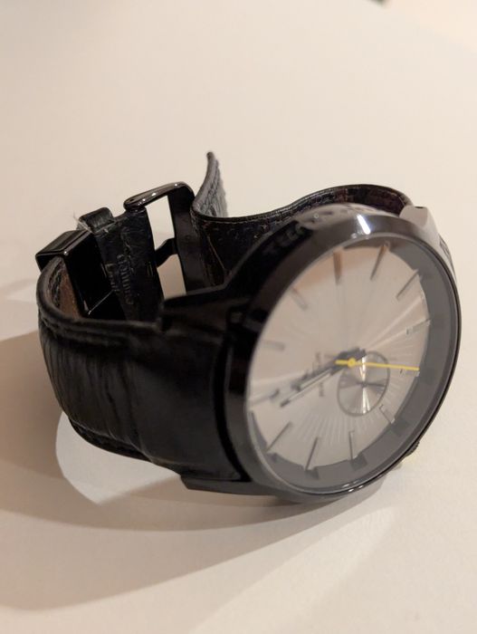 Relógio Rip Curl - Preto/Aço - Excelente Estado