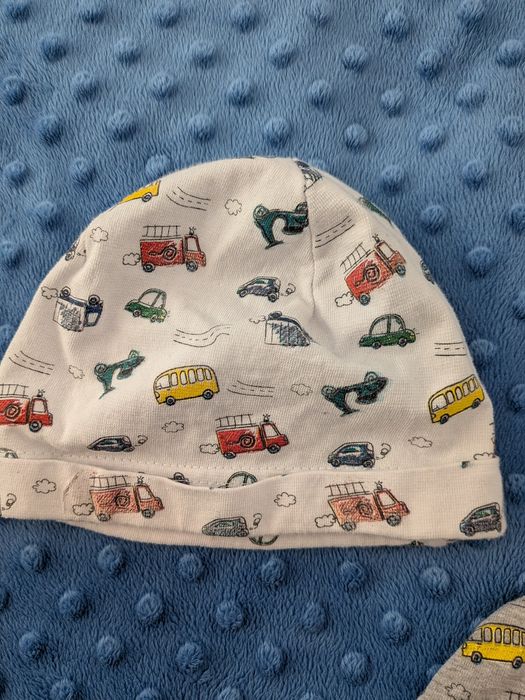 Czapeczki niemowlęce 36-38