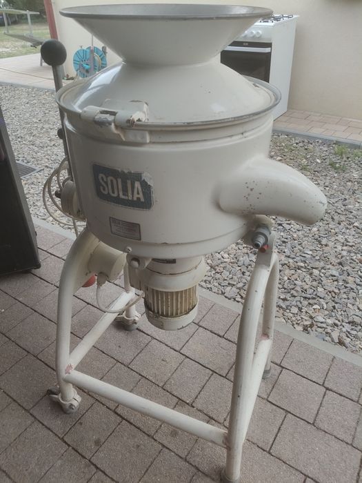 Maszyna do obierania ziemniaków Solia