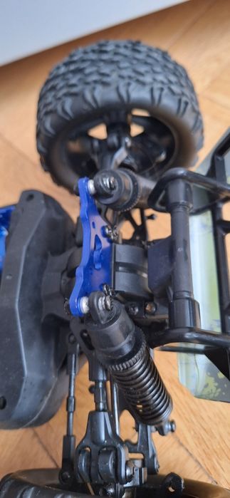 Model RC BSD Racing Dune Racer 4x4 skala 1/10